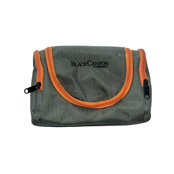 Black Canyon Outfitters Travel Bag Green Toiletries Kit Organizer Zip Closure - Picture 1 of 7